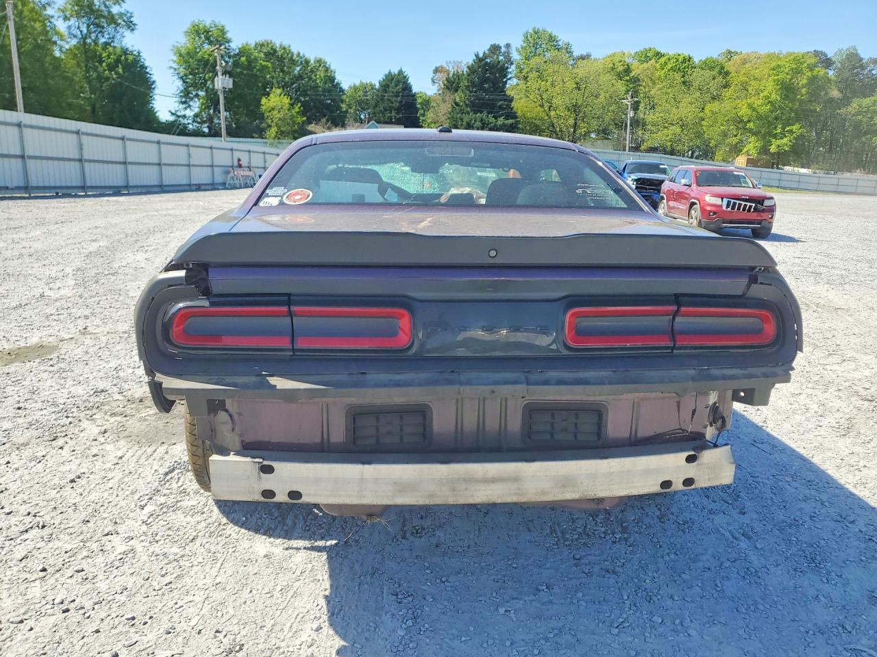 2022 DODGE CHALLENGER SXT photo 11