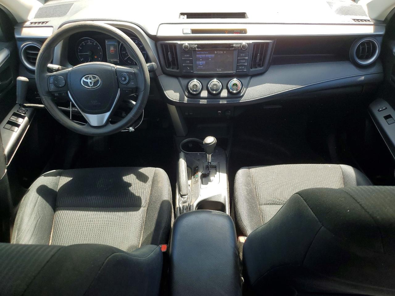 2017 TOYOTA RAV4 LE photo 22