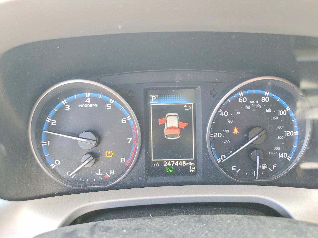 2017 TOYOTA RAV4 LE photo 25