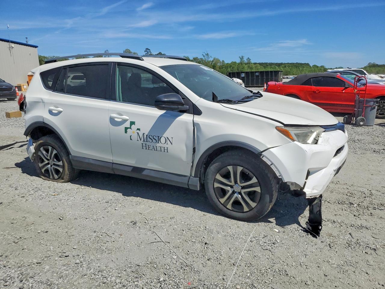 2017 TOYOTA RAV4 LE photo 10