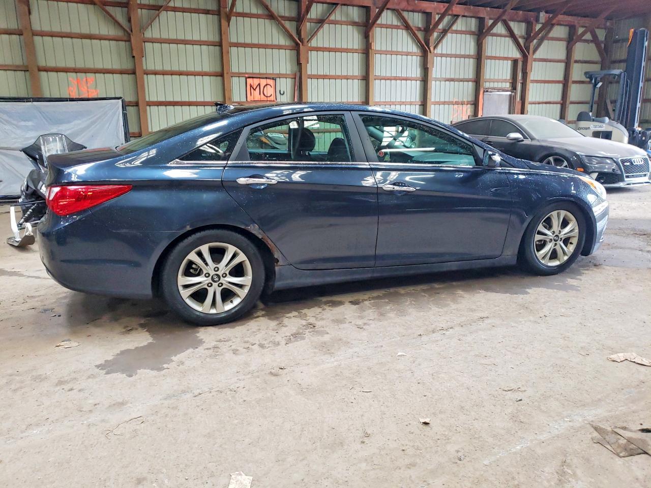 2013 HYUNDAI SONATA SE photo 7