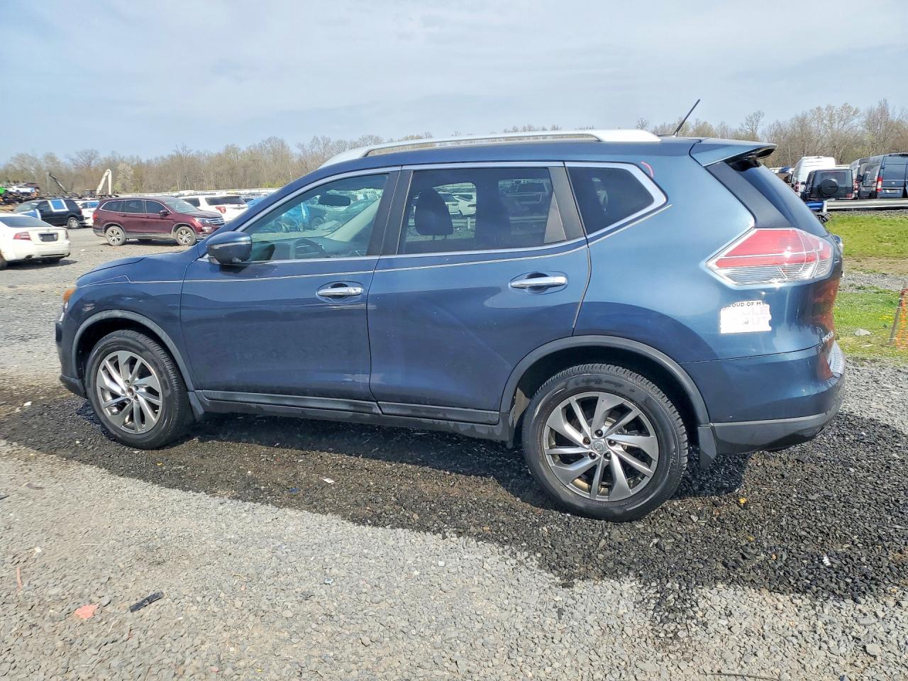 2014 NISSAN ROGUE SL photo 3