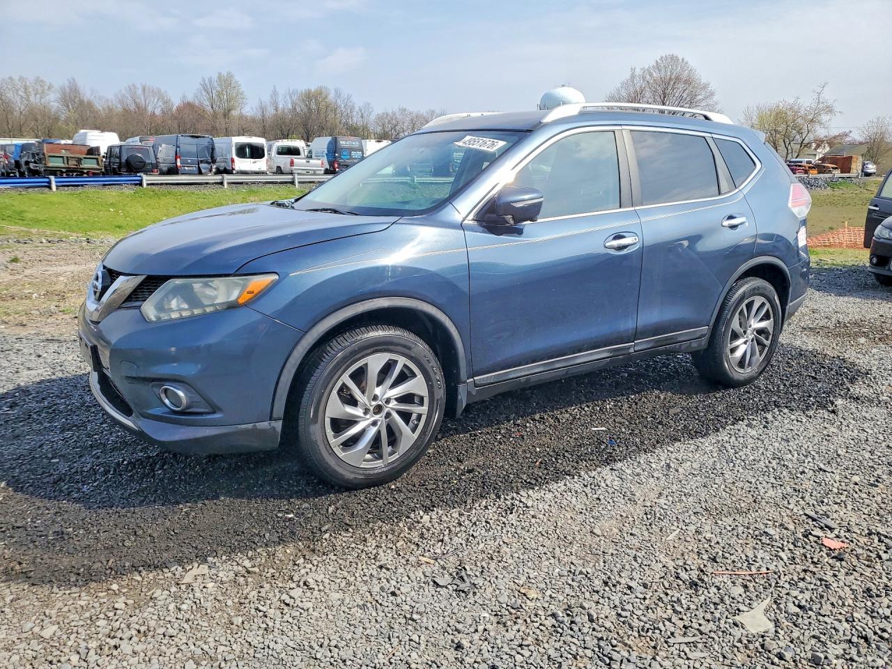2014 NISSAN ROGUE