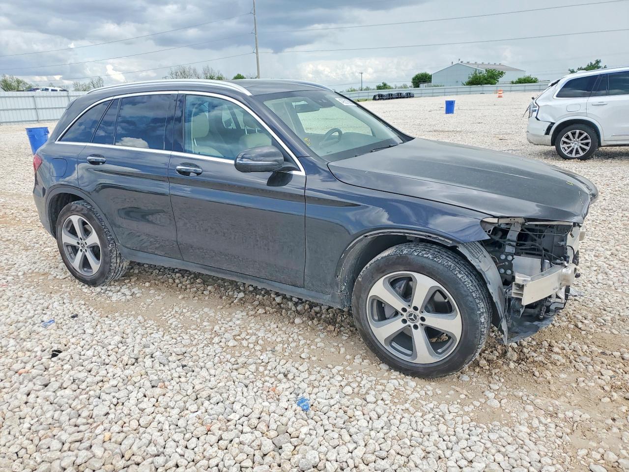 2021 MERCEDES-BENZ GLC 300 photo 10
