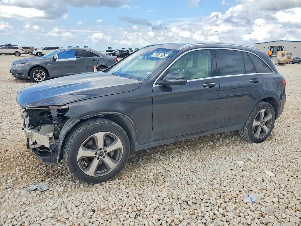 2021 MERCEDES-BENZ GLC