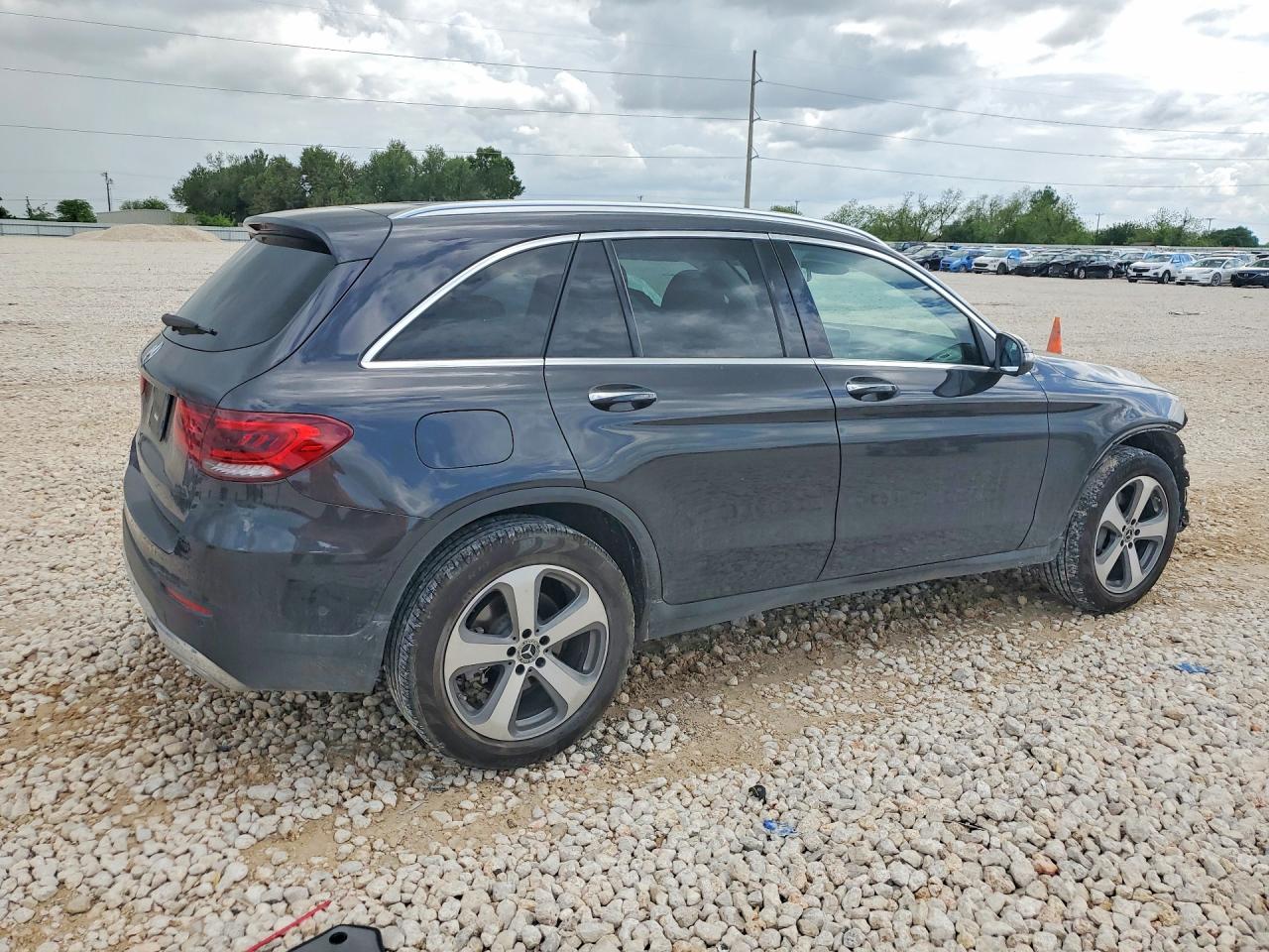 2021 MERCEDES-BENZ GLC 300 photo 7
