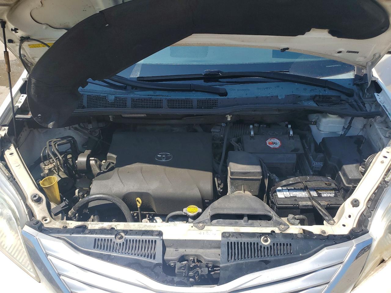 2013 TOYOTA SIENNA LIMITED 7-PASSENGER photo 34