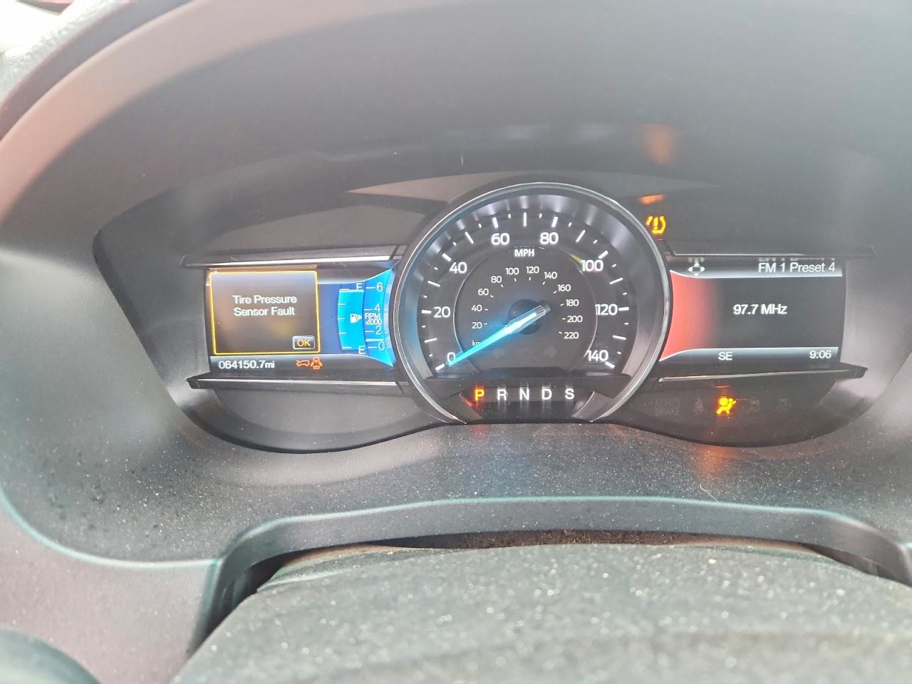 2016 FORD EXPLORER XLT photo 17
