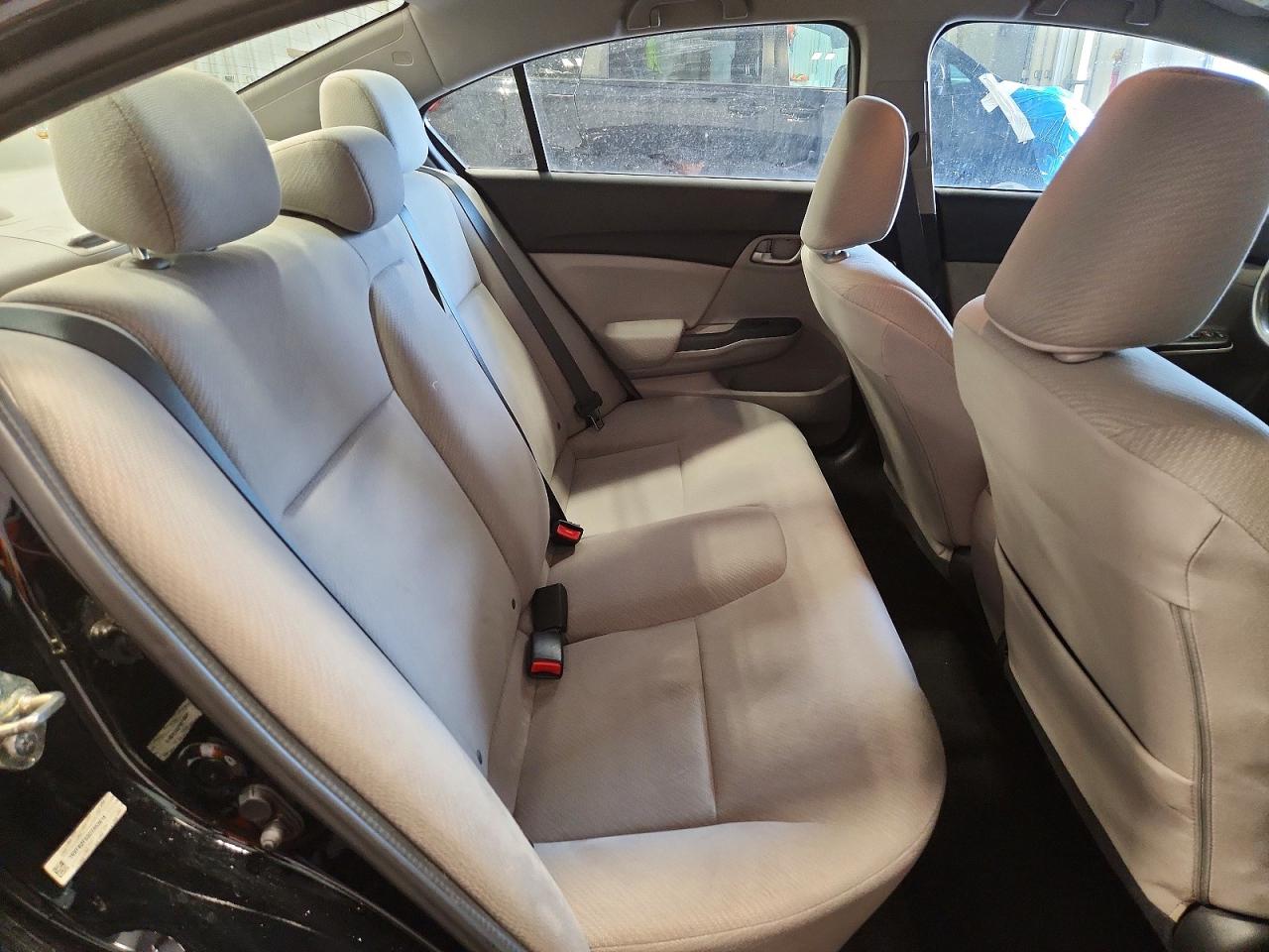 2013 HONDA CIVIC LX photo 19