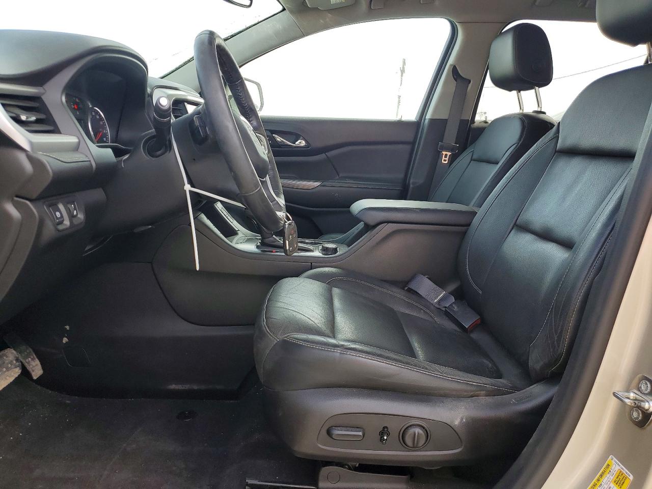 2017 GMC ACADIA SLT-2 photo 13