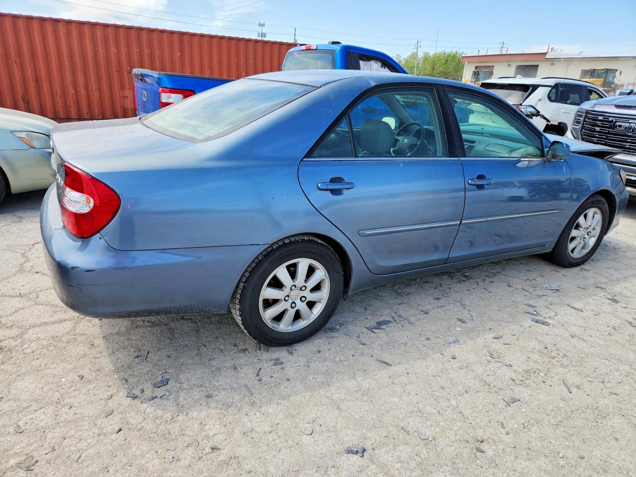 2002 TOYOTA CAMRY LE photo 7