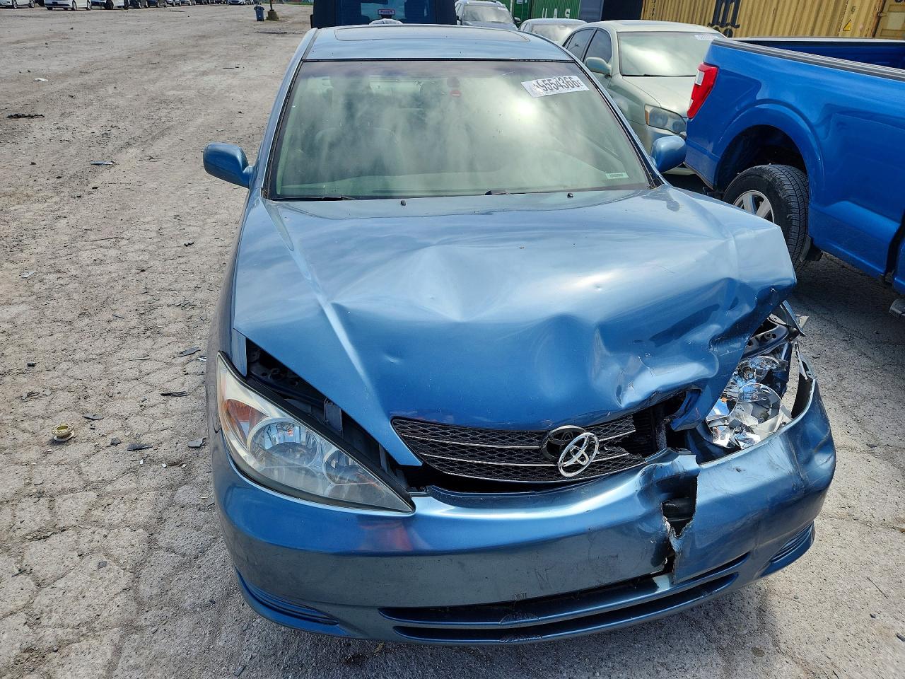 2002 TOYOTA CAMRY LE photo 13