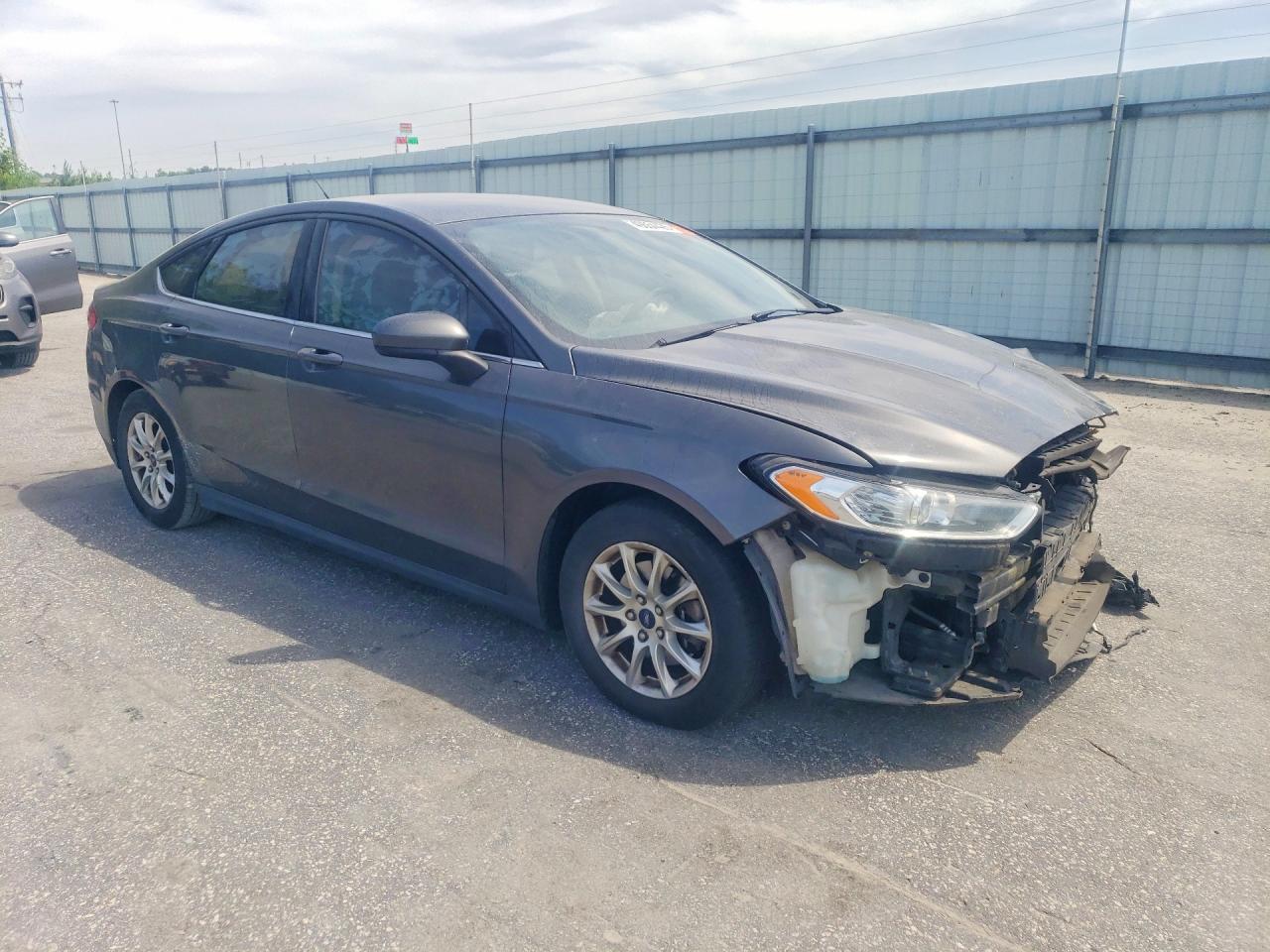 2016 FORD FUSION S photo 7