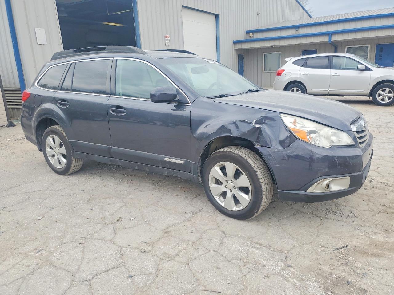 2011 SUBARU OUTBACK 2.5I PREMIUM photo 10