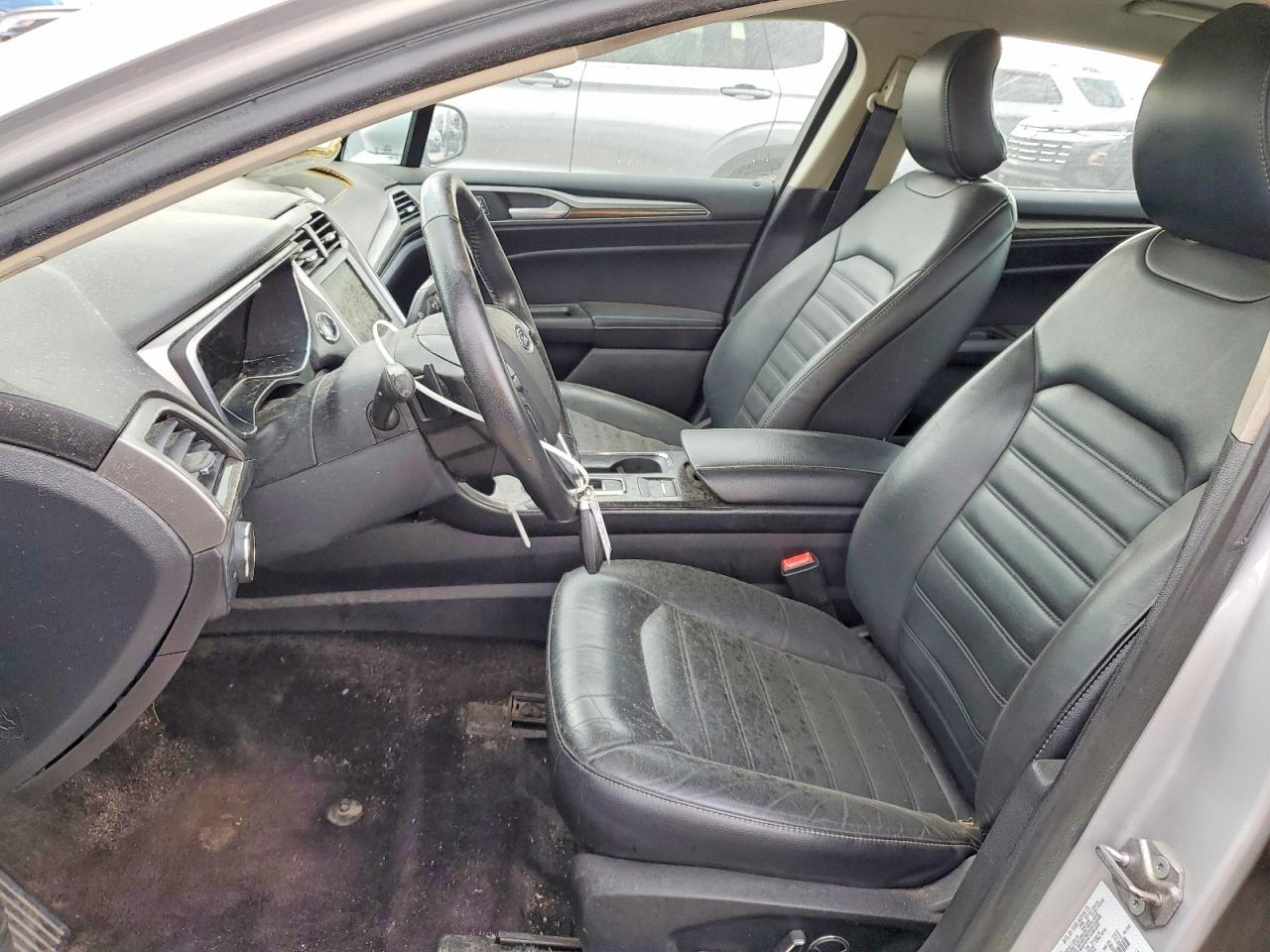 2017 FORD FUSION SE photo 13