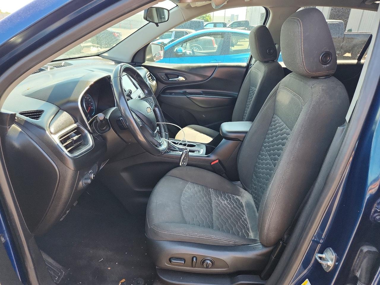 2019 CHEVROLET EQUINOX LT photo 19