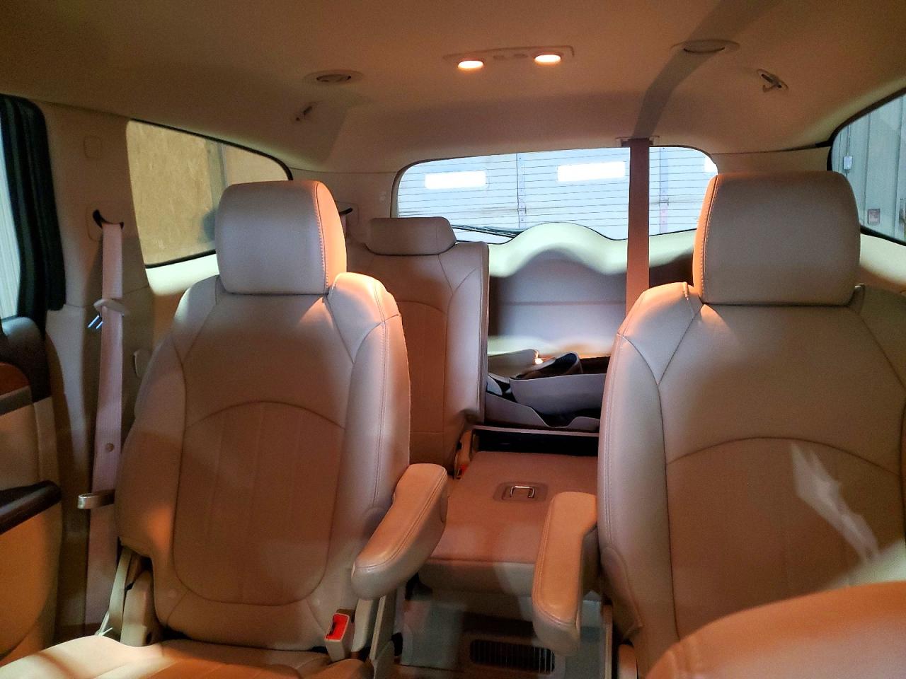 2011 BUICK ENCLAVE CXL photo 19