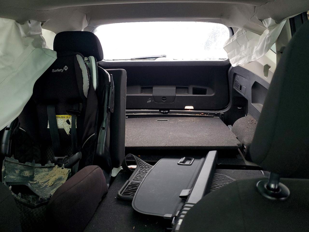 2021 VOLKSWAGEN TIGUAN SE photo 19