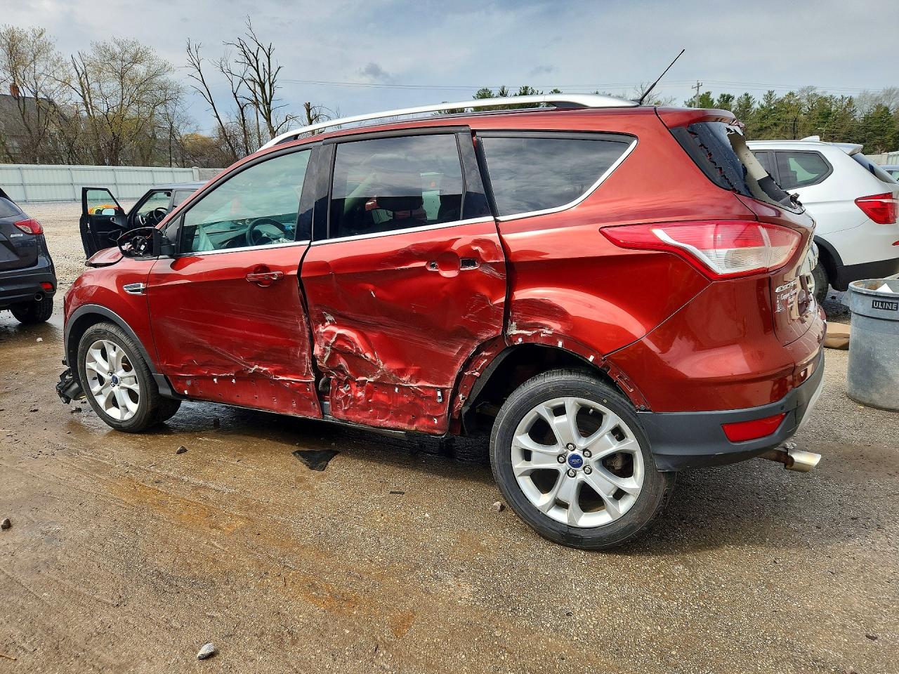 2015 FORD ESCAPE TITANIUM photo 4