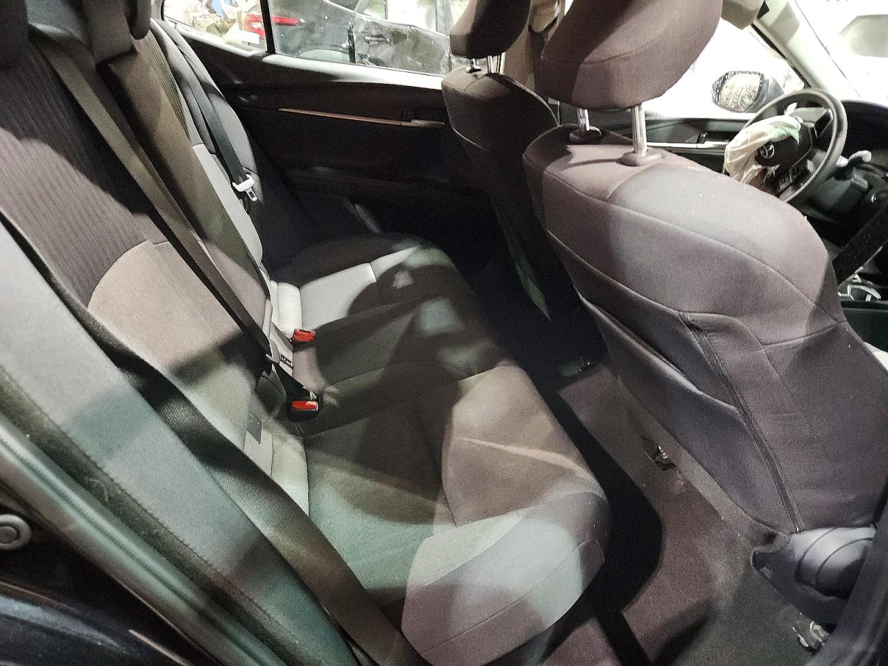 2025 TOYOTA CAMRY LE photo 10