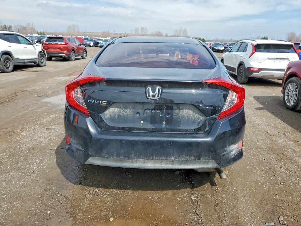 2017 HONDA CIVIC LX photo 11