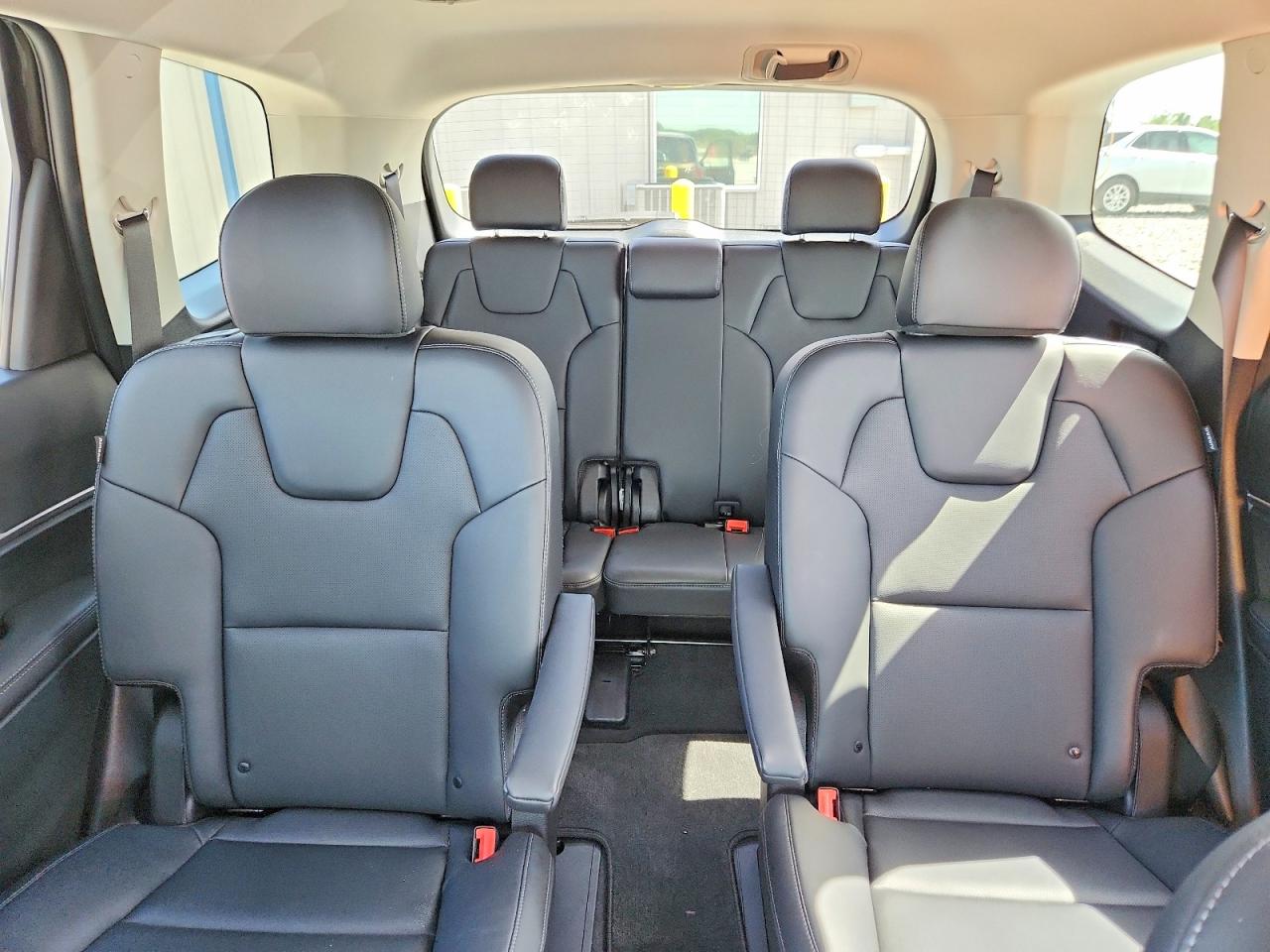 2025 KIA TELLURIDE S photo 19