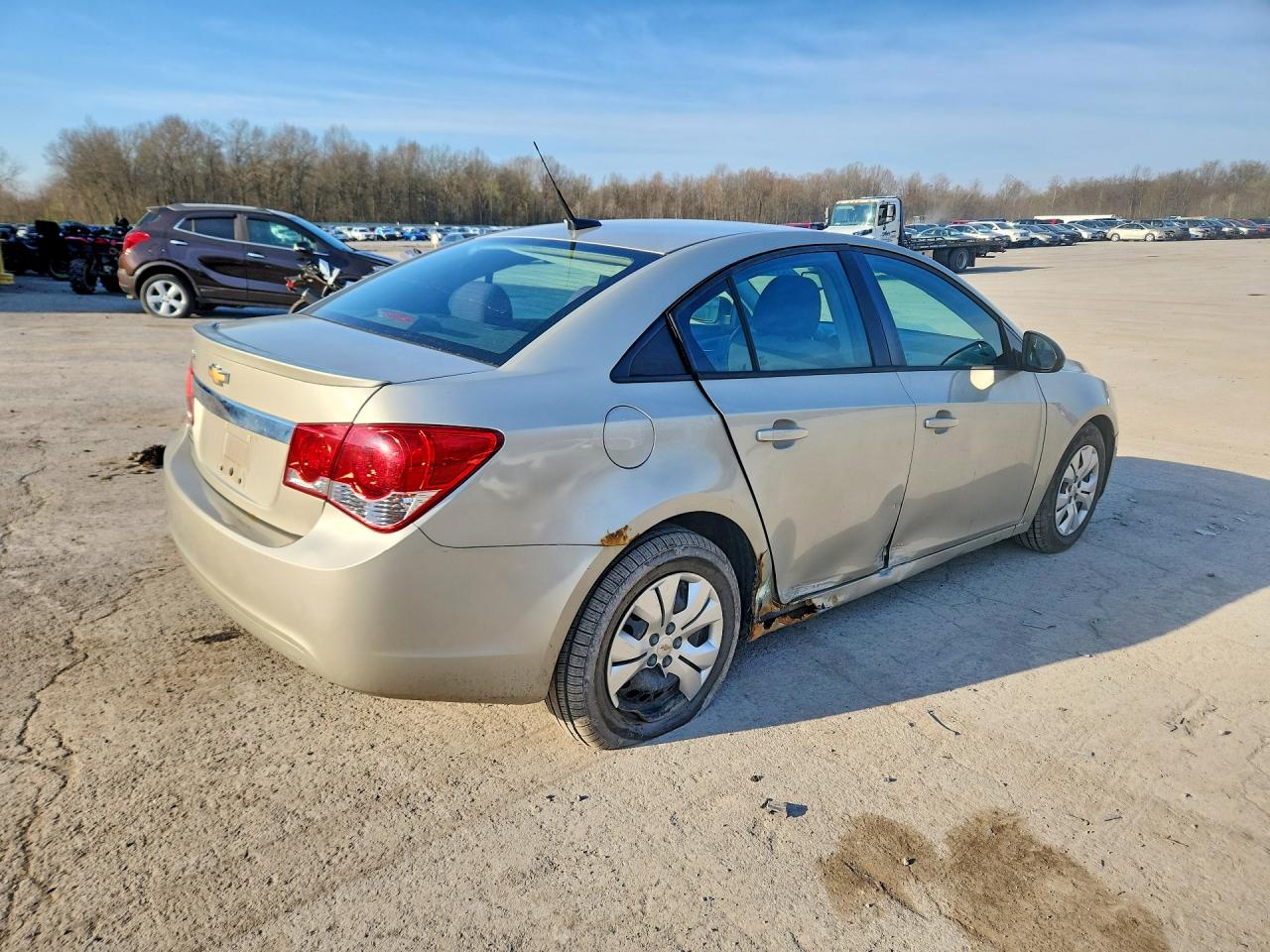 2013 CHEVROLET CRUZE LS photo 5