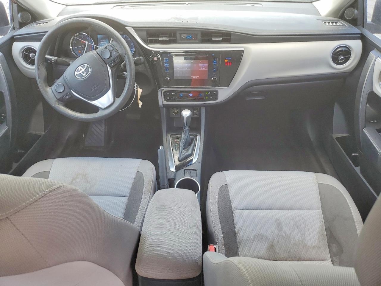 2019 TOYOTA COROLLA LE photo 22
