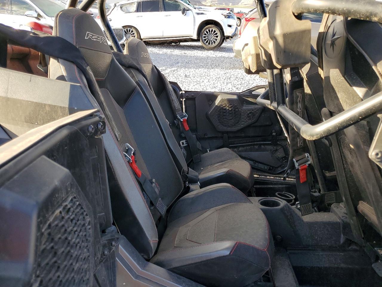 2021 POLARIS RZR UTILITY VEHICLE photo 6