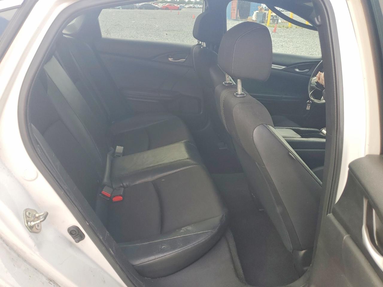 2020 HONDA CIVIC SPORT photo 19