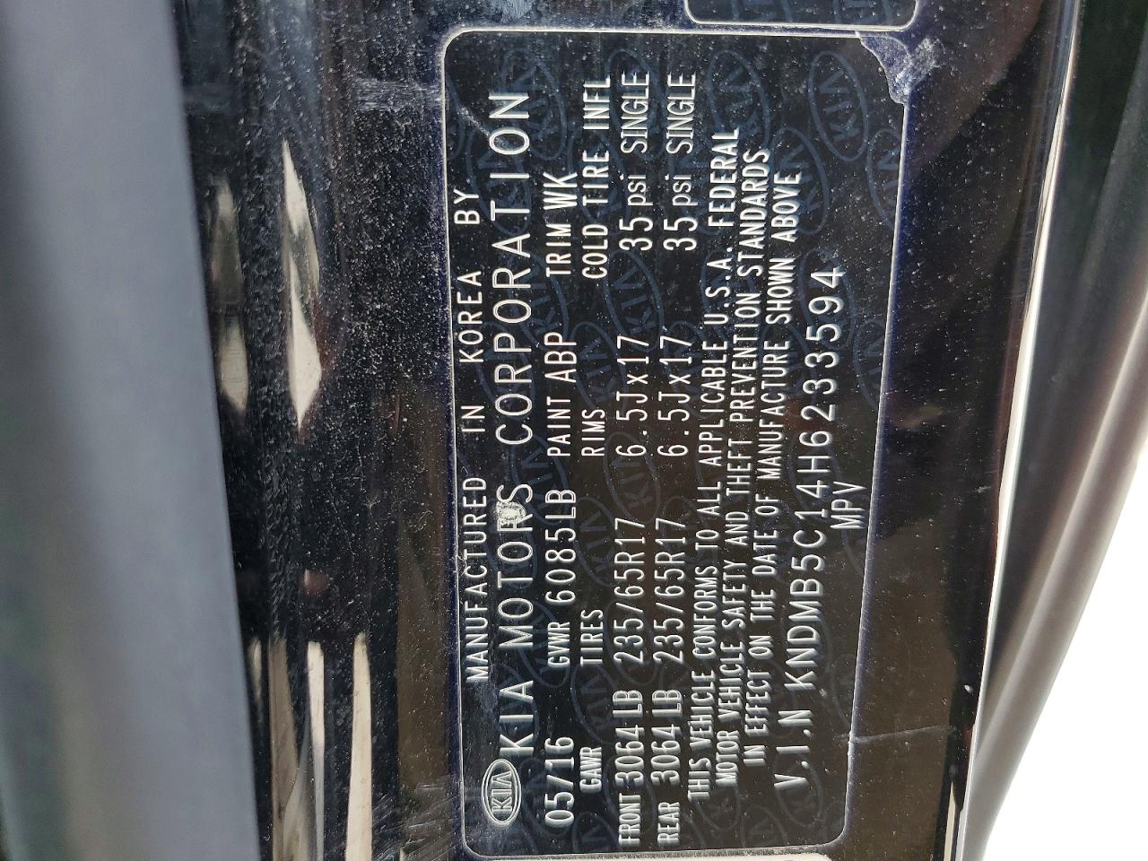 2017 KIA SEDONA LX photo 13
