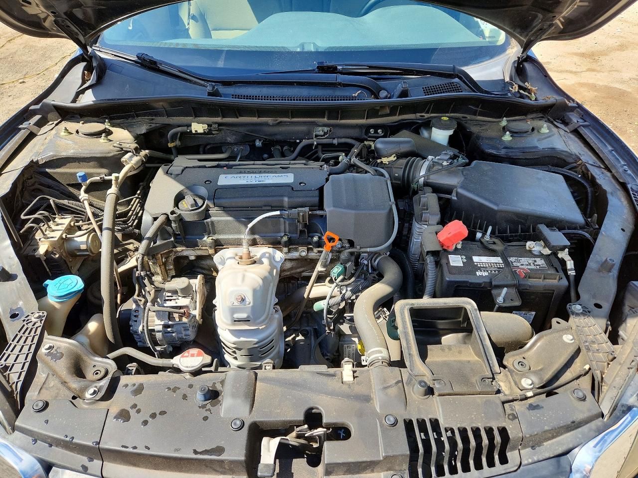 2015 HONDA ACCORD LX photo 31