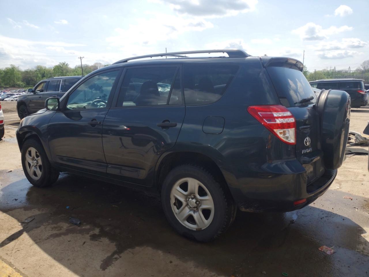 2012 TOYOTA RAV4 BASE photo 4