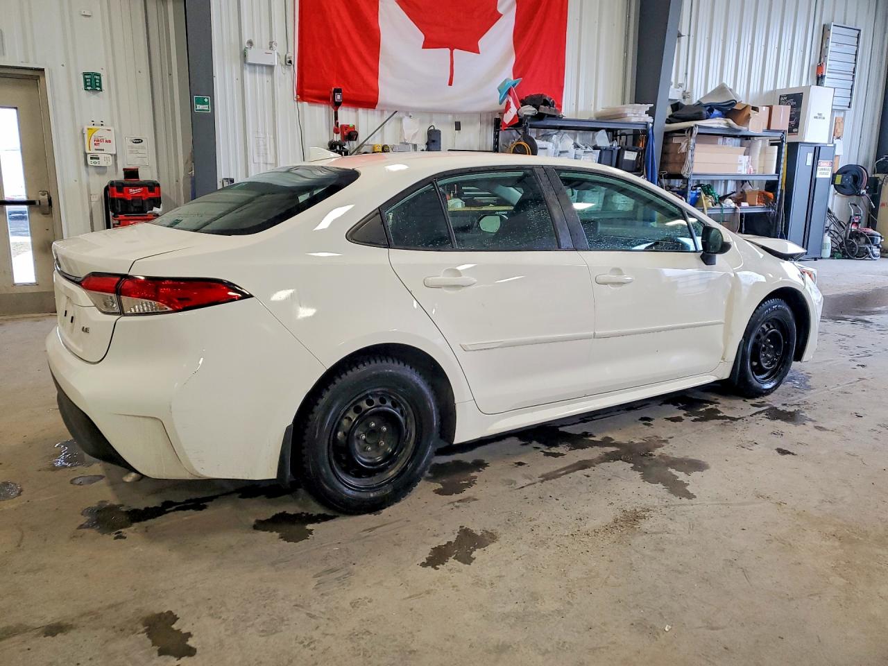 2025 TOYOTA COROLLA LE photo 7