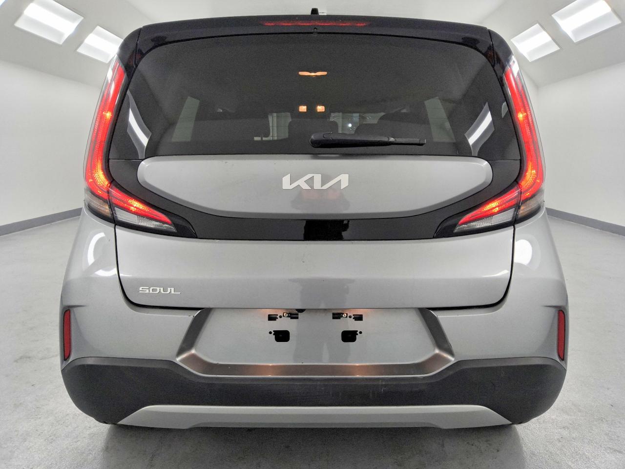 2024 KIA SOUL LX photo 16