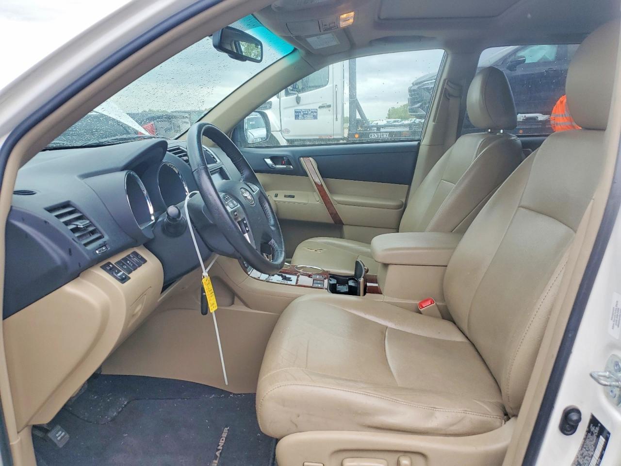 2012 TOYOTA HIGHLANDER LIMITED photo 13