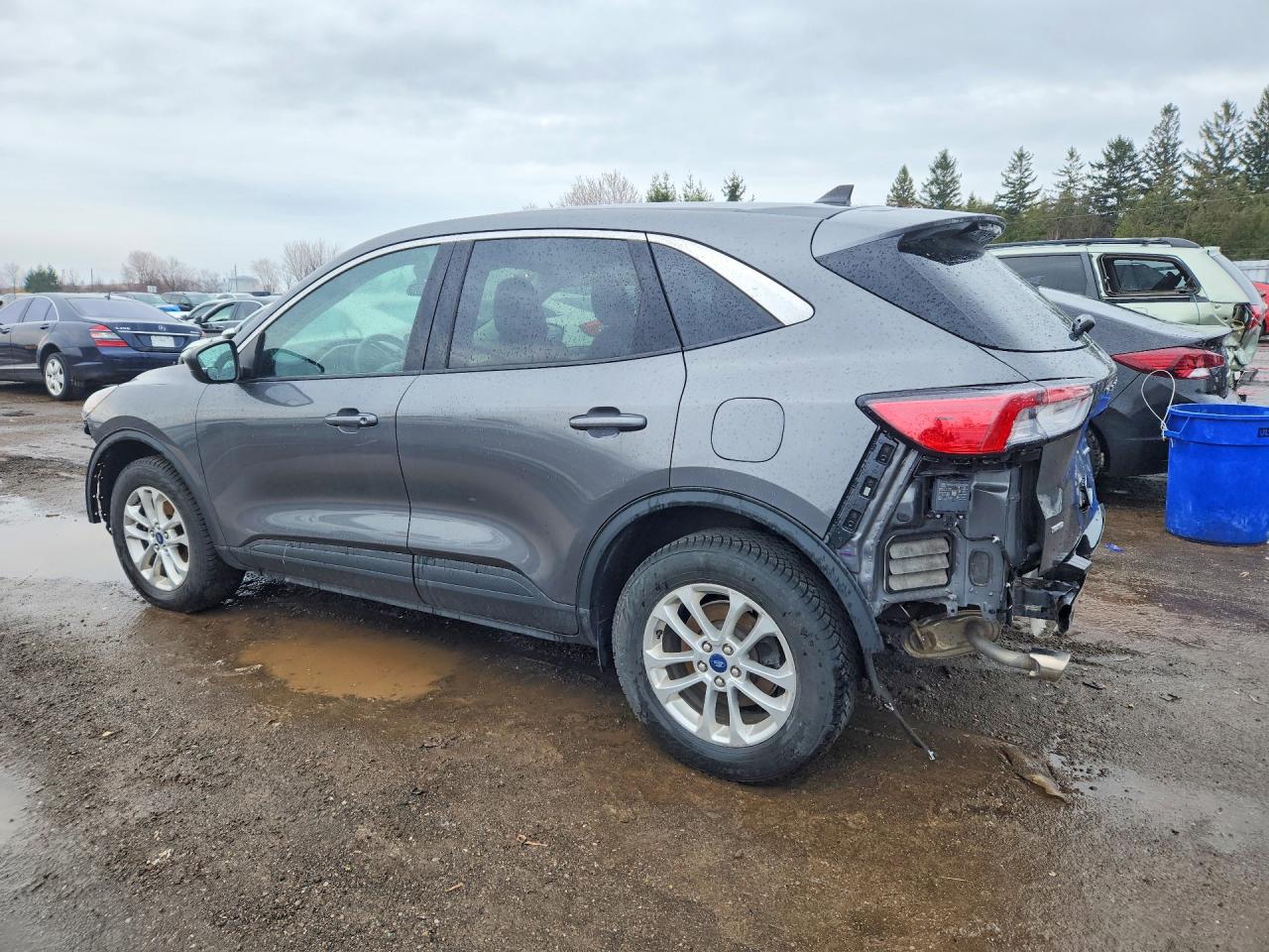 2022 FORD ESCAPE SE photo 3