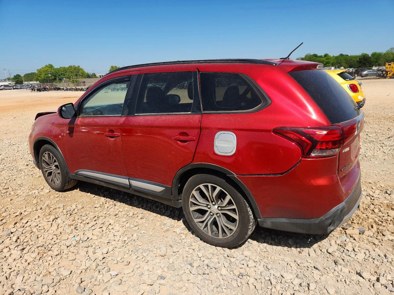 2016 MITSUBISHI OUTLANDER SE photo 3