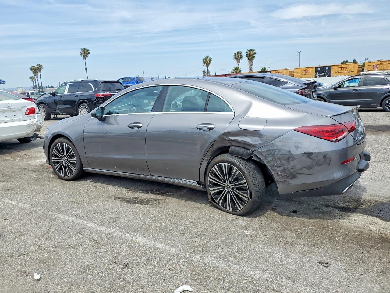 2023 MERCEDES-BENZ CLA 250 photo 3