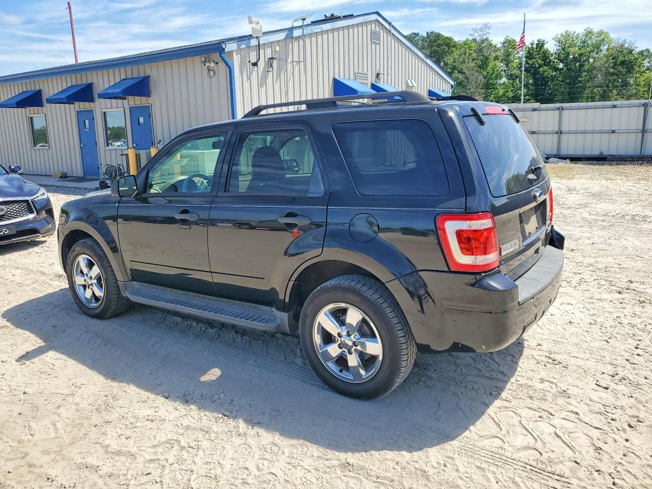 2012 FORD ESCAPE XLT photo 4