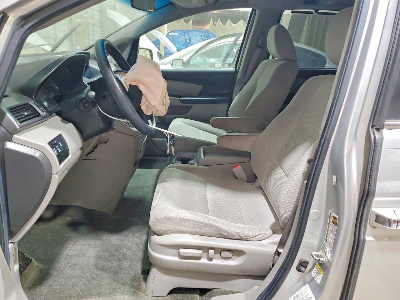 2012 HONDA ODYSSEY EX photo 13
