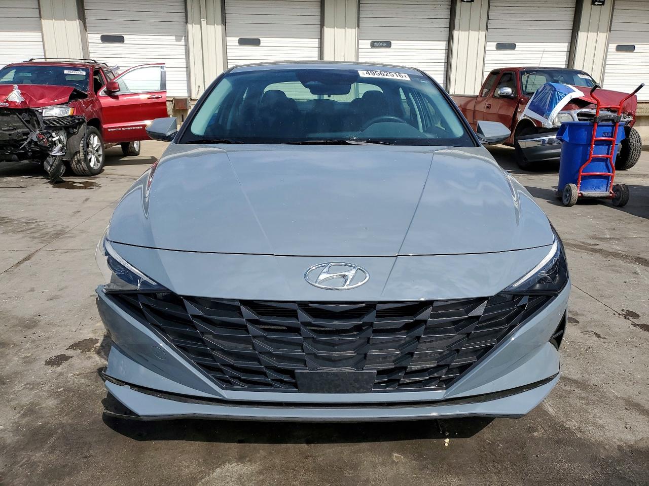 2023 HYUNDAI ELANTRA SEL photo 9