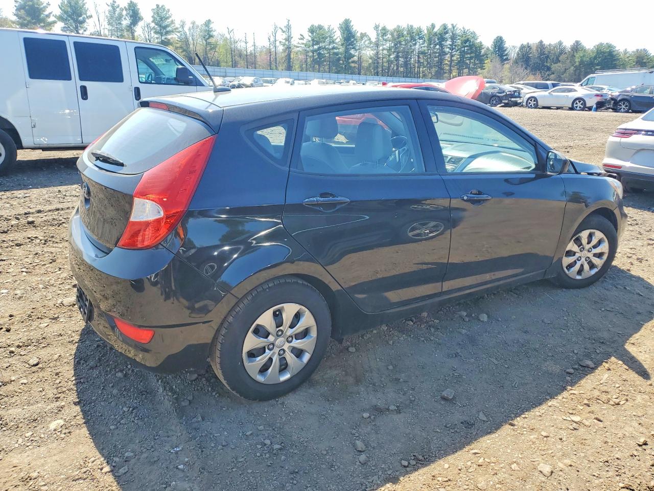 2015 HYUNDAI ACCENT GS photo 5