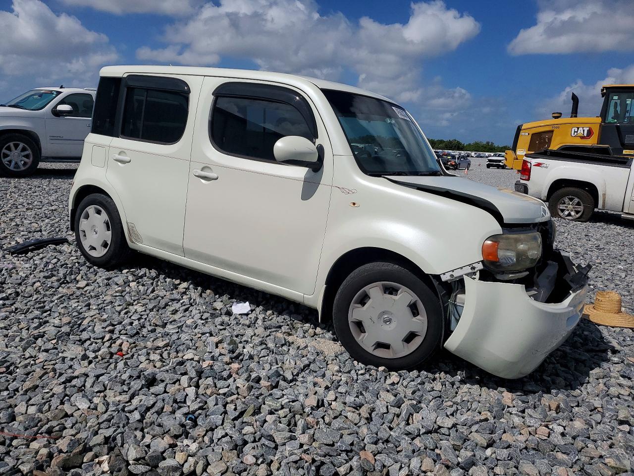 2011 NISSAN CUBE 1.8 photo 10