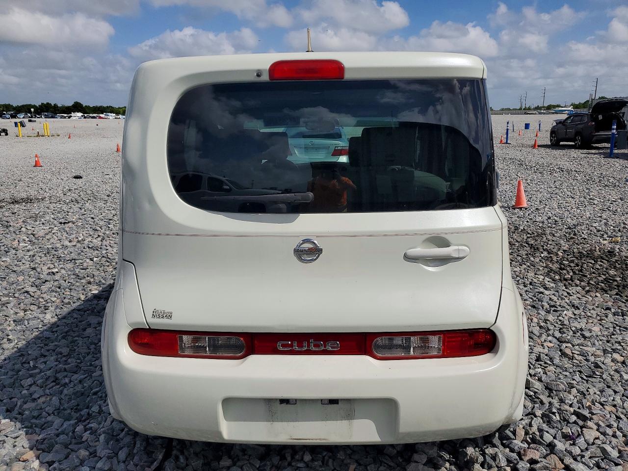 2011 NISSAN CUBE 1.8 photo 16