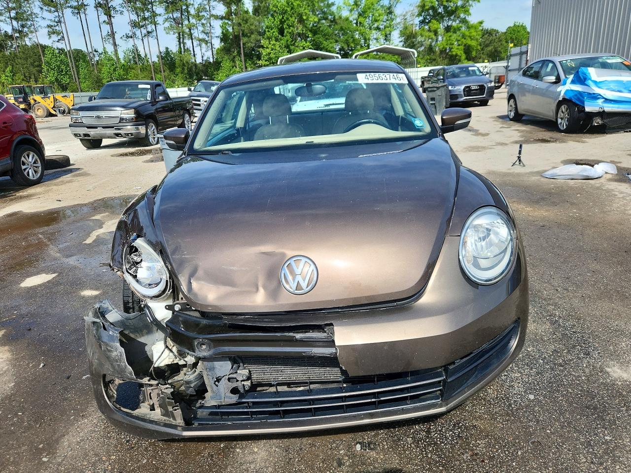 2013 VOLKSWAGEN BEETLE photo 9