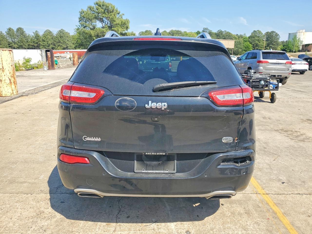 2017 JEEP CHEROKEE OVERLAND photo 16