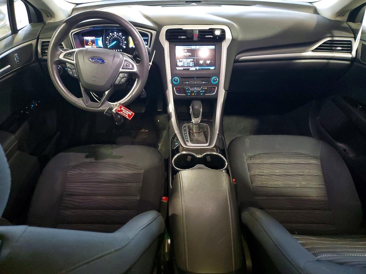 2016 FORD FUSION SE photo 22
