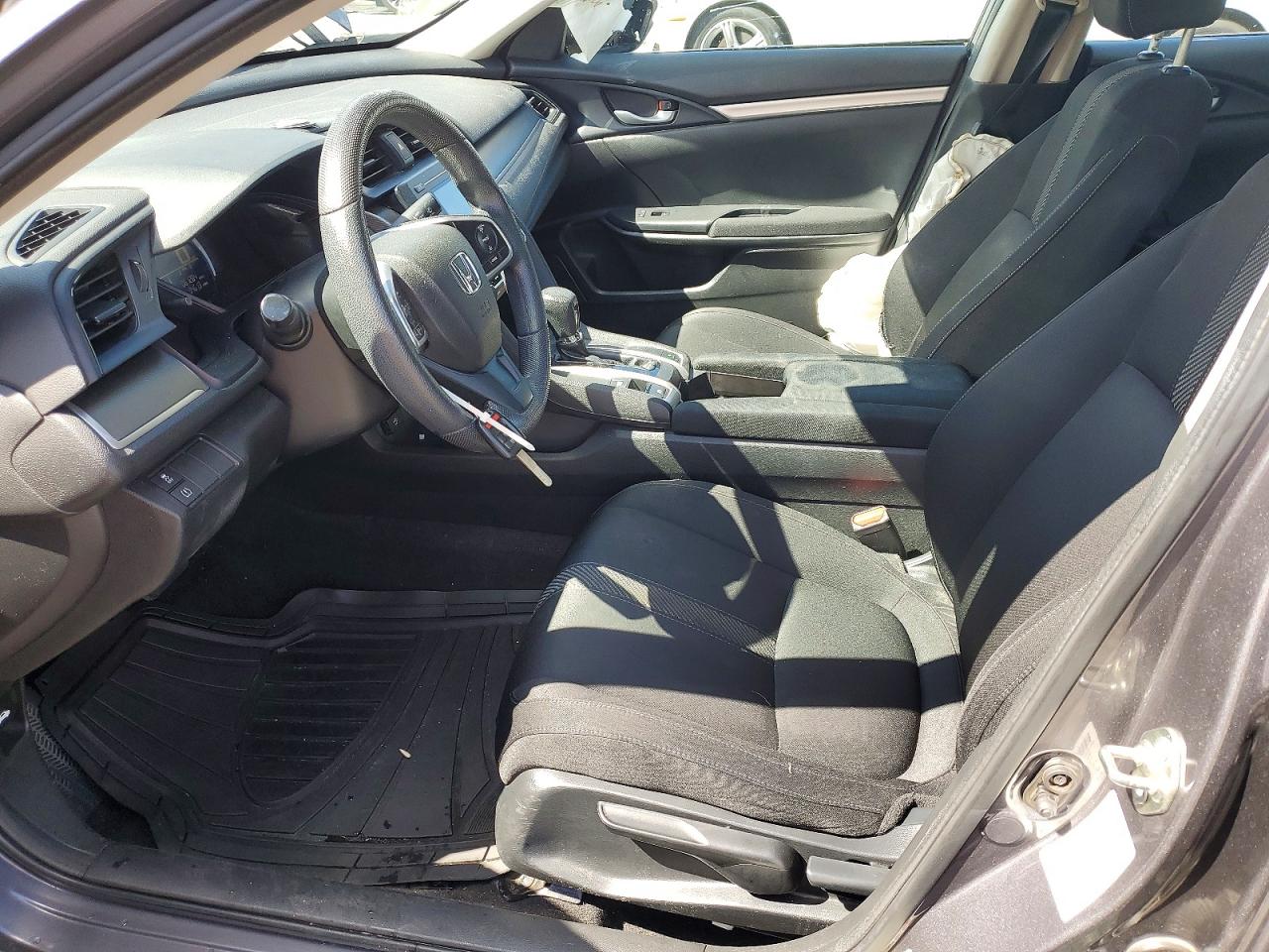 2017 HONDA CIVIC LX photo 13