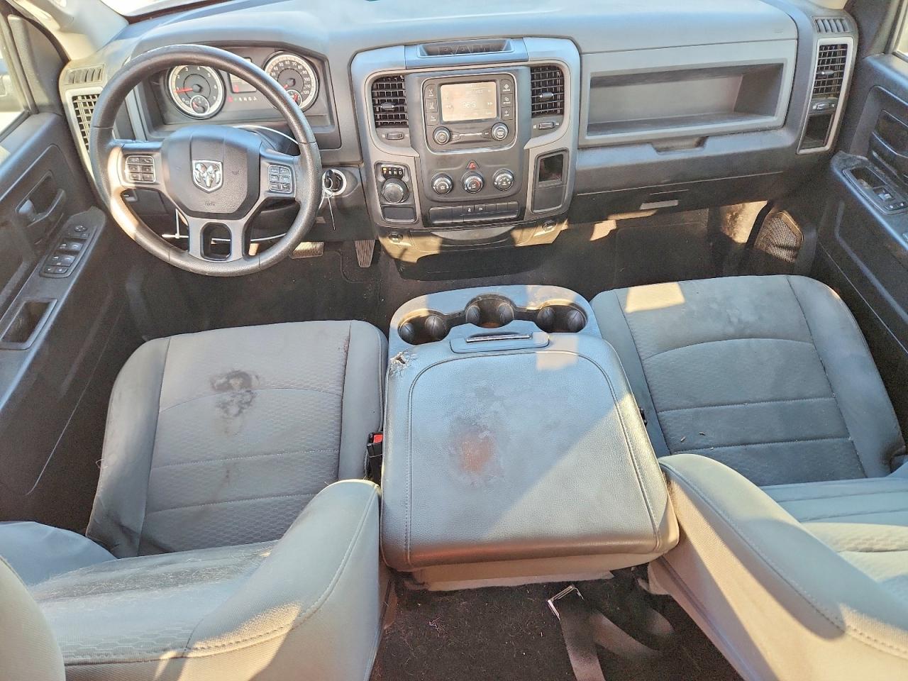 2019 RAM 1500 CLASSIC TRADESMAN photo 15